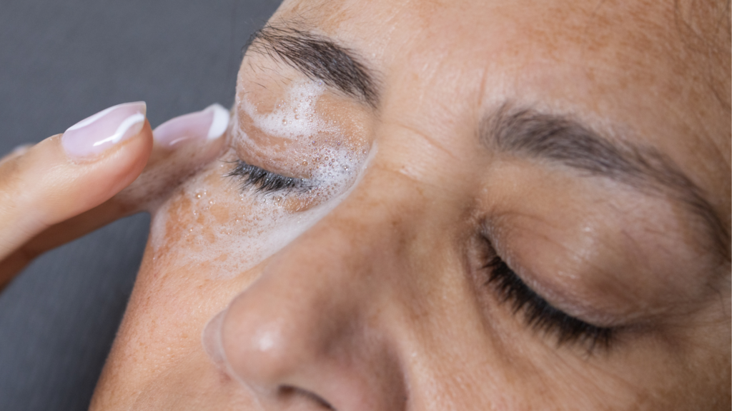 limpieza de párpados